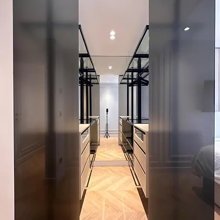 A Stone's Throw From Paris Appartement Pantin